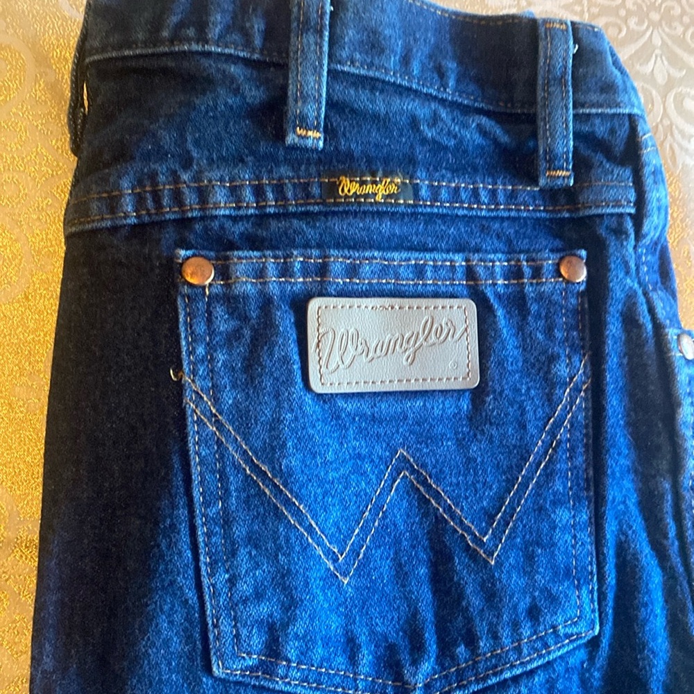 30x30 Wrangler Jeans